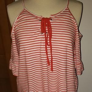 Umgee women's cut-out shoulder tunic